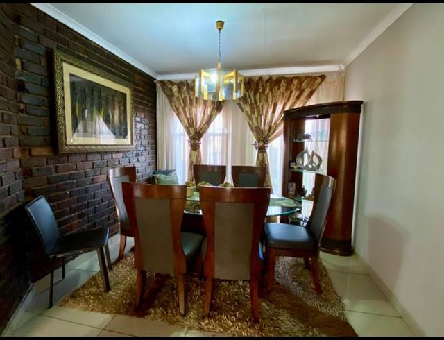 3 BEDROOM PROPERTY TO RENT IN WALDRIFT
